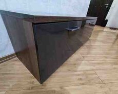 Televizor altlığı