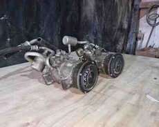 Toyota Camry kondisioner kompressoru