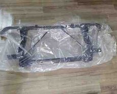 Jeep Wrangler 2019-2025 Plug-in Hibrid qabaq ekranı