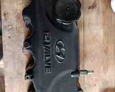 Hyundai Accent 1995 mühərrikin qapağı