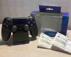DualShock 4 V2+PowerA Charging Station