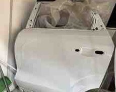 Changan Q05 qapısı