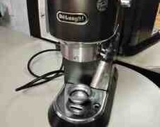 Delonghi qəhvə aparatı