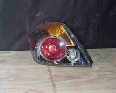 Nissan Altima 2008-2012 stop işığı