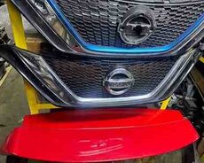 Nissan Note radiator barmaqlığı