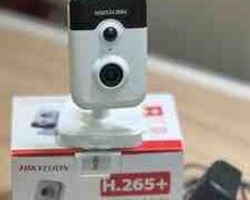 Müşahidə kamerası Hikvision