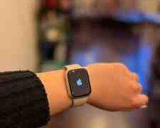 Apple Watch Series 8 Aluminum Starlight 45mm