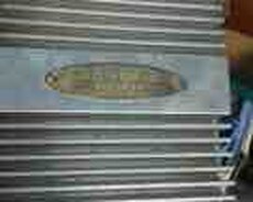 Səsgücləndirici Genesis