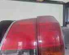 Toyota Land Cruiser, Lexus stop işıqları