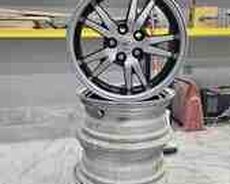 Toyota Prius diskləri