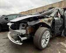 Tesla Model 3 model Y ehtiyat hissələri
