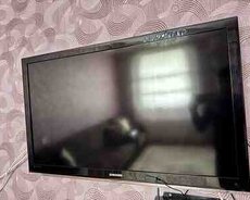 Televizor Samsung 117 ekran