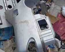 Mercedes sağ qanadı