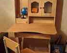 Uşaq yazı masası və oturacaq