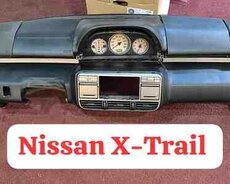 Nissan X-Trail paneli
