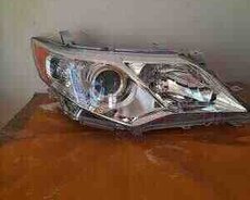 Toyota Camry 2012 usa ön farası