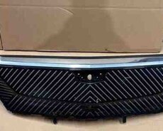 Cadillac Lyriq radiator barmaqlığı