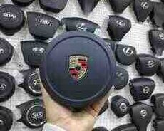 Porsche Panamera airbag