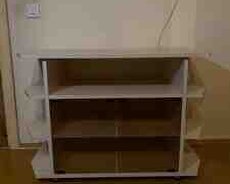 Televizor altlığı