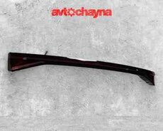 BYD Qin Plus arxa orta farası