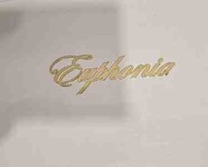 Piano Euphonia 8806