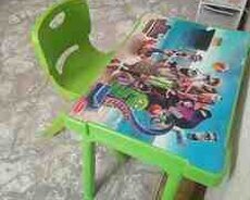 Uşaq masası