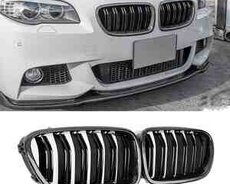 BMW F10, F11 M radiator barmaqlığı