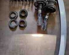 Ford Mustang ön asqı komplekti və arxa spoileri