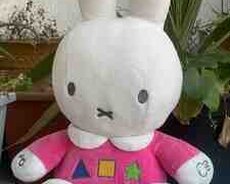 Yumşaq oyuncaq dovşan