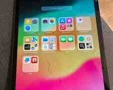 iPad 8 , 32 GB , Wi Fi + Cellular (SiM Kart)