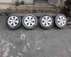 Təkərlər 205, 60 R15