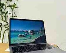 Apple Macbook Air M1