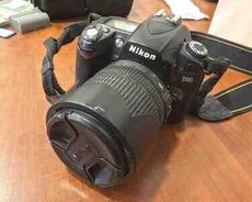 Fotoaparat Nikon D90