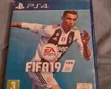 PS4 üçün FİFA 19 oyunu