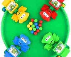 Лягушки голодные