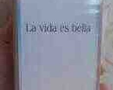 La Vida es Bella ətri