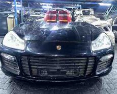 Porsche Cayenne GTS farası