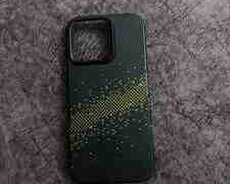 Apple iPhone 15 Pro keys