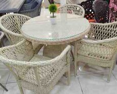 Masa və oturacaqlar