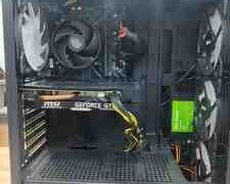 Masaüstü kompüter