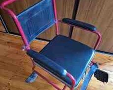 Инвалидная коляска