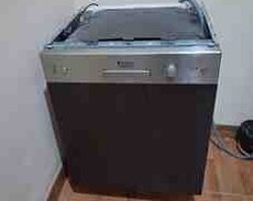 Qabyuyan maşın HotpointAriston