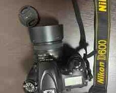 Fotoaparat Nikon D600
