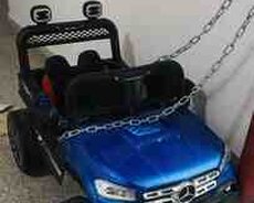 Uşaq avtomobili Mercedes