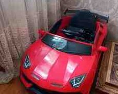 Uşaq elektrikli avtomobili