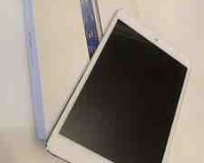 Apple iPad mini Silver 32GB