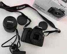 Fotoaparat Canon EOS 4000D