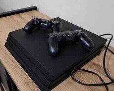 Playstation 4 Pro, 1TB