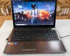 Noutbuk Asus