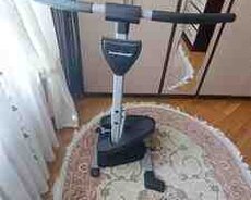 Fitnes trenajor aparatı